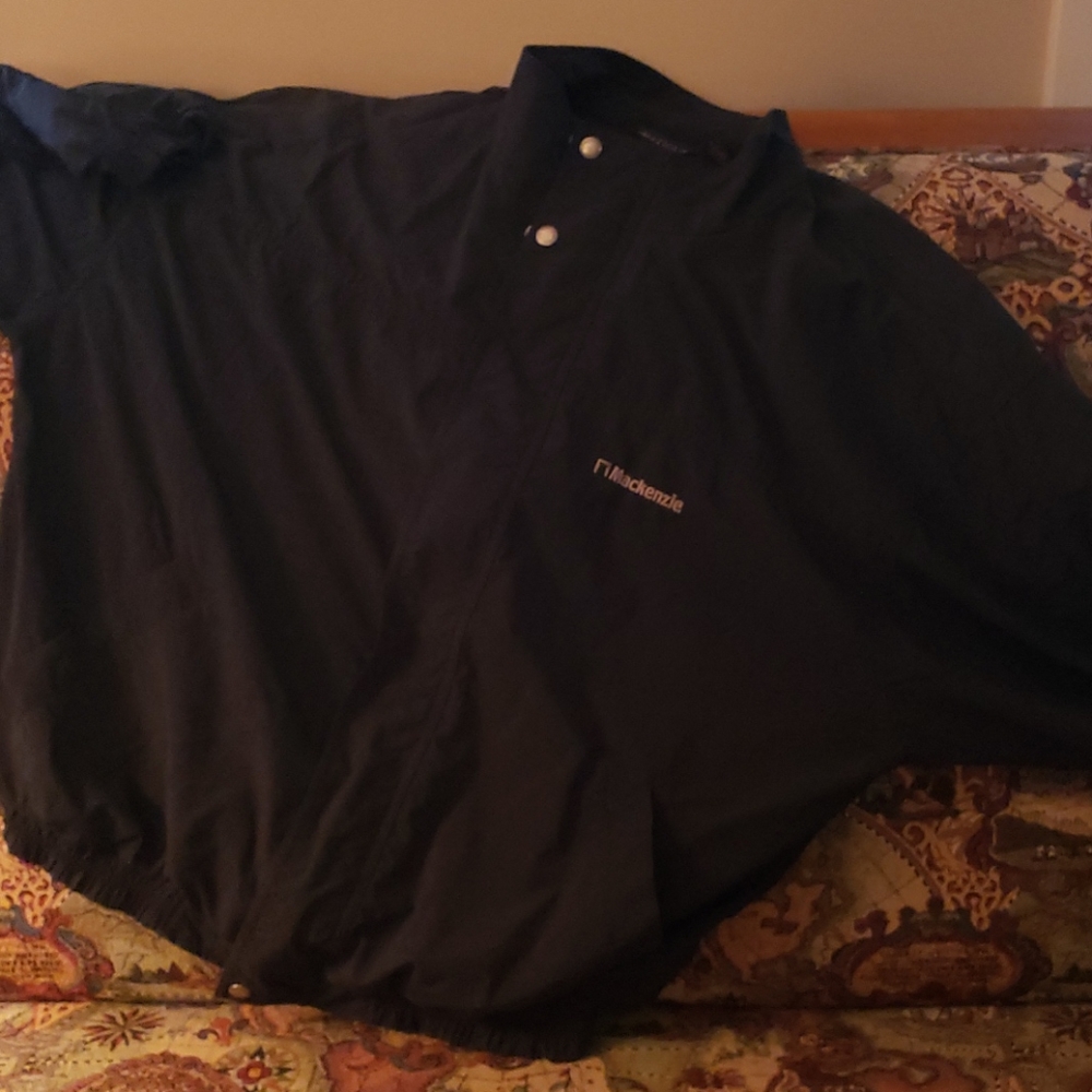 Antigua windbreaker